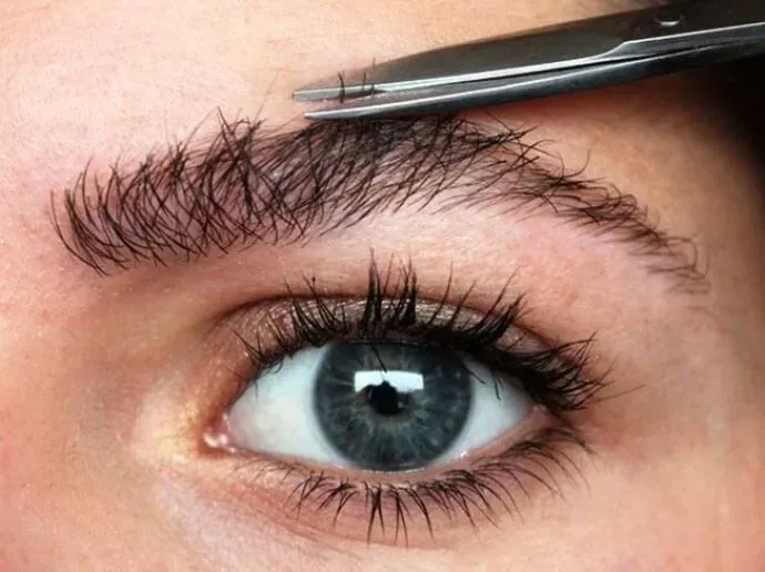 Ламинирование бровей